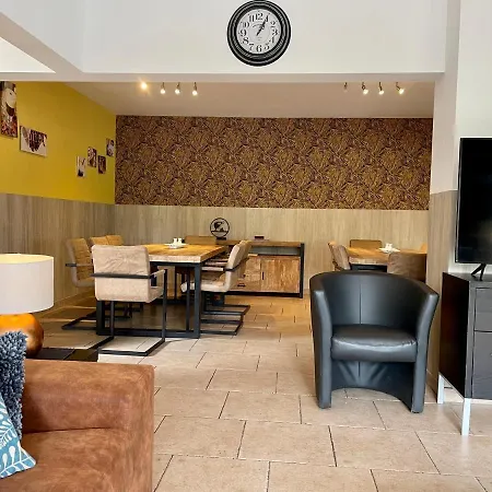 Les Bastinettes 別荘 ストゥモン